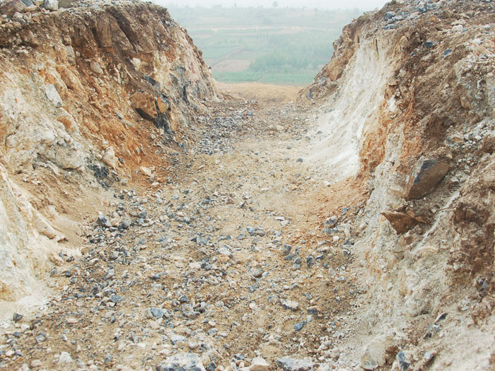 山东天然气管网工程泰安-青岛干线工程线路施工